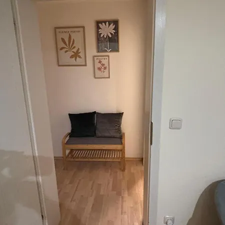 Διαμέρισμα Eifelruhe 3 In - Ideal Fuer Familien Und Paare Mit Hund - Voll Ausgestattete Kueche Und Zwei Schlafzimmer