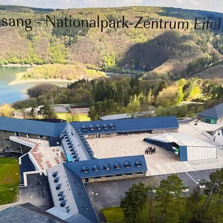 Διαμέρισμα Eifelruhe 3 In - Ideal Fuer Familien Und Paare Mit Hund - Voll Ausgestattete Kueche Und Zwei Schlafzimmer *
