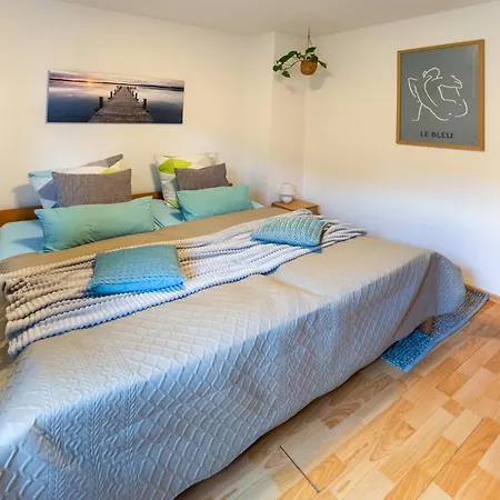 Eifelruhe 3 In - Ideal Fuer Familien Und Paare Mit Hund - Voll Ausgestattete Kueche Und Zwei Schlafzimmer * Hellenthal