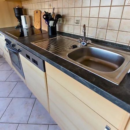 Διαμέρισμα Eifelruhe 3 In - Ideal Fuer Familien Und Paare Mit Hund - Voll Ausgestattete Kueche Und Zwei Schlafzimmer *