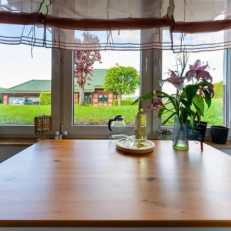 Διαμέρισμα Eifelruhe 3 In - Ideal Fuer Familien Und Paare Mit Hund - Voll Ausgestattete Kueche Und Zwei Schlafzimmer *