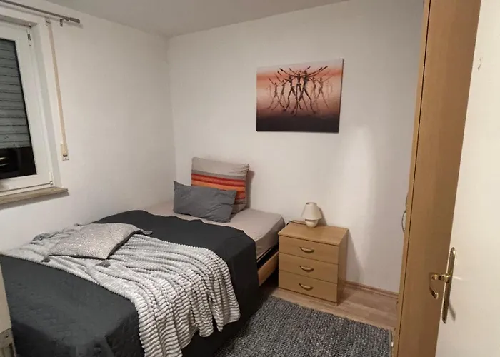 Eifelruhe 3 In - Ideal Fuer Familien Und Paare Mit Hund - Voll Ausgestattete Kueche Und Zwei Schlafzimmer Appartement